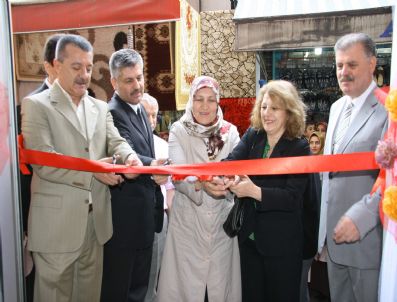 ENGIN DURMAZ - Ev Hanımlarından Kermes