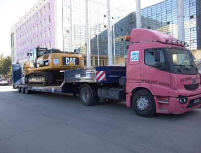 YAMULA BARAJı - Kocasinan Belediyesi 750 Bin Tl'ye 2 Araç Aldı