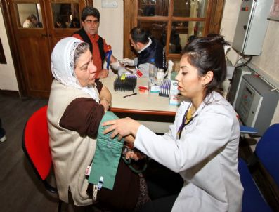 Konak'ta Sağlık Taramasına Devam