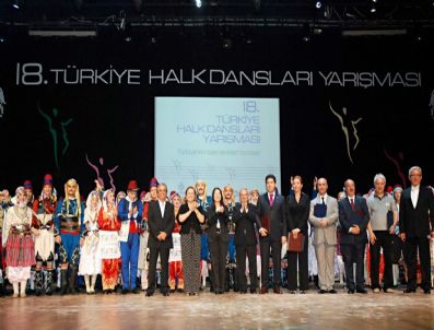 AYŞENUR İSLAM - Türkiye'nin En İyi 'Halk Dansı Topluluğu' Belli Oldu