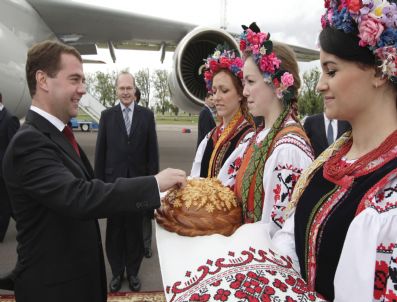Ukraıne Russıa Medvedev Vısıt