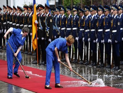 Ukraıne Russıa Yanukovych Medvedev