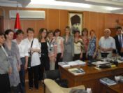 Yabancı Öğrencilerden Milli Eğitim Müdürü'ne Ziyaret