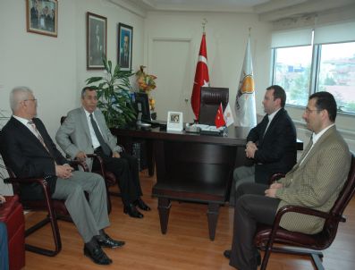 HÜSEYIN ATAK - Vali Atak Ak Parti İl Başkanı Uncuoğlu'na Veda Ziyareti Gerçekleştirdi
