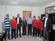 Akhisar Belediyespor İki Bayan Güreşçi İle Anlaştı