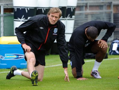 Austrıa Soccer England Team