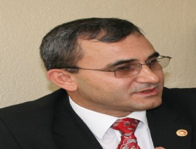 NIMET ÇUBUKÇU - Bakan Çubukçu'nun 'Kafaları Karıştıran' İki Farklı Yazısı