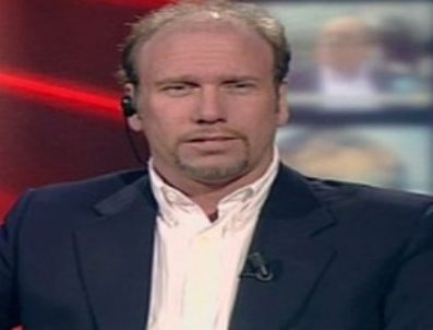 İSVEÇ KRONU - İsveçli Pilot 13 Yıl Yolcu Uçağı Eğitimi Olmadan Uçtu