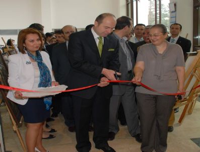 OSMAN GÜL - Kültür Varlıklarının Tanıtımı Karma Sergileri Açıldı