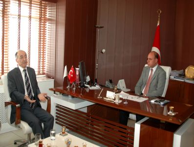 BEŞIR AYANOĞLU - Marsev'den Mardin Belediyesi'ne Nezaket Ziyareti