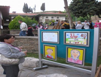 BIRGI - Ödemiş Odtü'den Tarihi Çakırağa Konağı'nda Resim Sergisi Açıldı