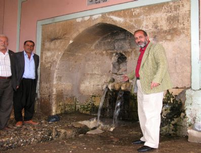 4 Yıl Önce Kuruyan Pınar Akmaya Başladı