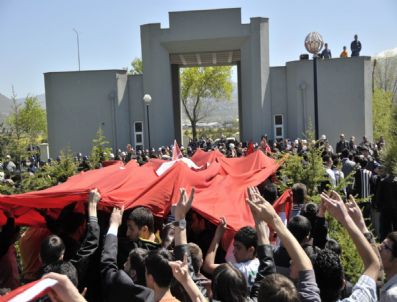 Şehit Cenazesinde Çıkan Olaylarda Bir Gazi Ezildi