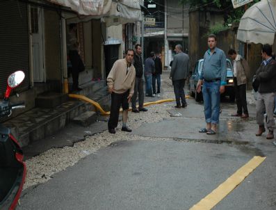 GÜLEK - Tedaş Kazdı, Belediye İhmal Etti, Yağmur Vurdu