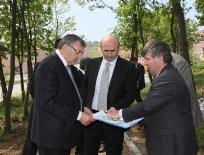 İBRAHIM PEHLIVAN - Yenikent'te Hayat Canlanacak