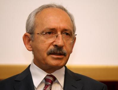 Kemal Kılıçdaroğlu'ndan  Deniz Baykal'a jet cevap