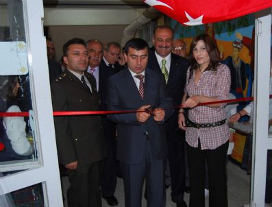 MUZAFFER ŞAHINER - Kulalı Öğrencilerden Resim Sergisi