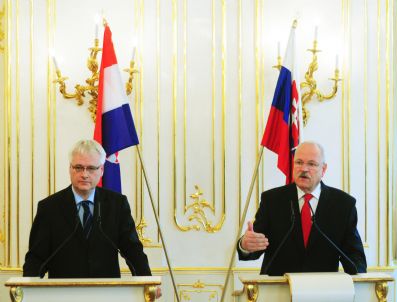 BRATISLAVA - Slovakıa Croatıa Dıplomacy