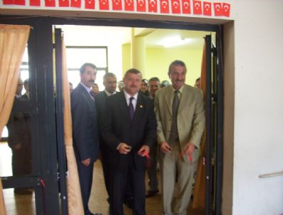 KARAKAMıŞ - Yenikent Halk Eğitim Merkezi'nden Yıl Sonu Sergisi