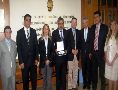 HALIS PEKER - Dışişleri Bakanlığı Heyetinden Ayto'ya Ziyaret