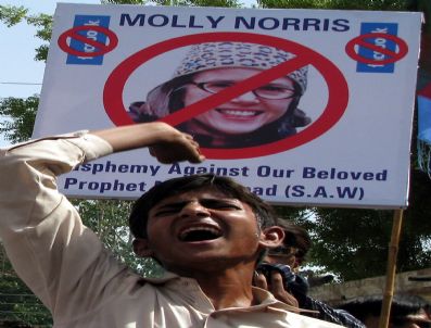 KARACHI - Pakıstan Facebook Protest