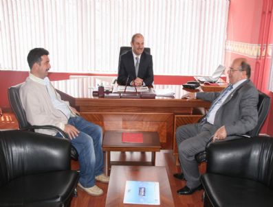 HAYDI KıZLAR OKULA KAMPANYASı - Yozgat Valisi Amir Çiçek'ten İha'ya Veda Ziyareti