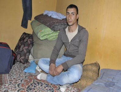 İSMAIL ÇIÇEK - Ailesinin Kovduğu İsmail Çiçek'e Devlet Sahip Çıktı