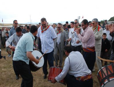 ABDULLAH TOMBUL - Gaziantep'te Yörtürk Şöleni Düzenlendi