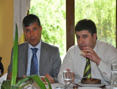 HALIL İBRAHIM AKPıNAR - Bolu Valisinden Güldüren 'Zübük' Esprisi