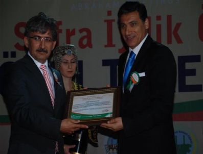 HABIB ARSLAN - Havran Kaymakamlığı'na İyilik Ödülü