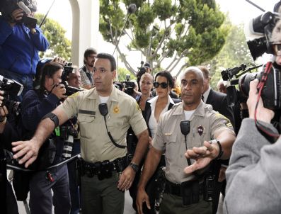 LINDSAY LOHAN - Usa Lohan Court
