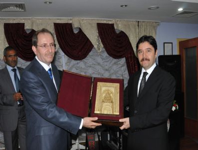 KARAMANOĞLU MEHMETBEY ÜNIVERSITESI - Vali Şahin İçin Veda Yemeği Verildi