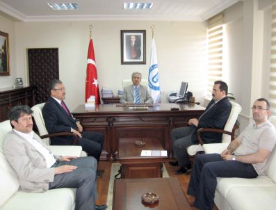 TUSKON - Bakiad Rektör Kaplan'ı Ziyaret Etti