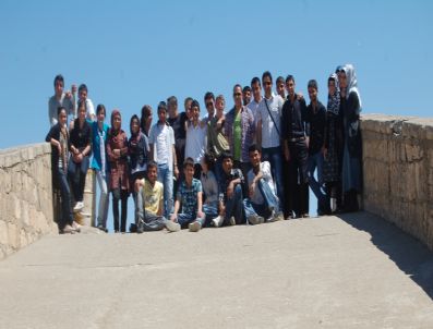 Güroymak'ta Başarılı Olan Öğrenciler Hasankeyf'e Gitti
