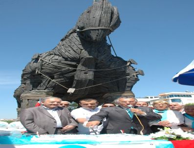 TÜRKIYE PARTISI - Türkiye Partisi'nde 1. Kuruluş Yıldönümü Coşkusu