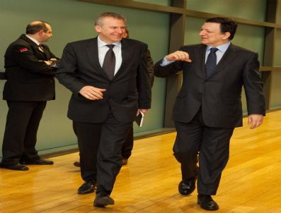 JOSE MANUEL BARROSO - Belgıum Eu Leterme Barroso