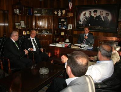 Denizli Valisi Erkmen, Gmis Genel Başkanı Muslu'yu ziyaret etti