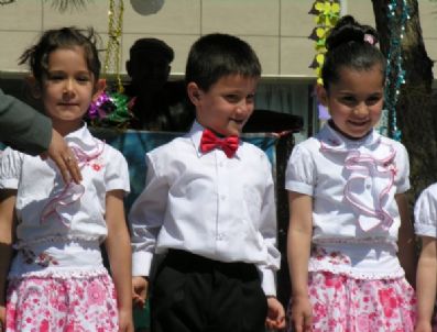 KAZıM ŞAHIN - Tosya'da Okul Öncesi Şenlikleri Devam Ediyor