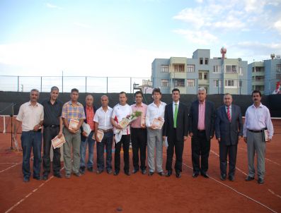 AHMET BEYOĞLU - Bayram Ali Öngel Tenis Kortu Hizmete Açıldı
