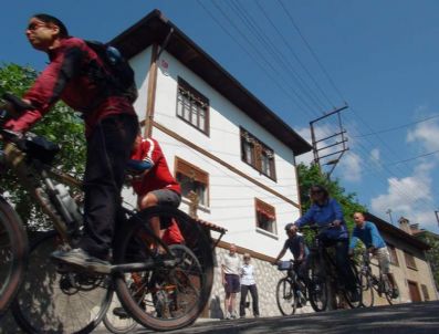 Bisikletle Safranbolu'yu Gezdiler