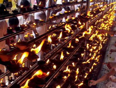 Srı Lanka Vesak Poya