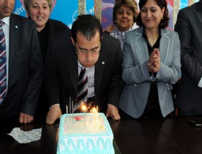 TÜRKIYE PARTISI GENEL BAŞKANı - Türkiye Partisi 1. Yıldönümünü Kutluyor