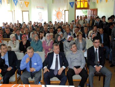 HALUK ÖZDALGA - Ak Partililer Taşköprü'de Buluştu