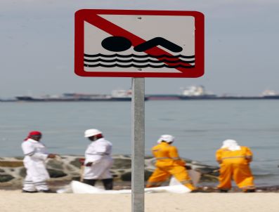 Sıngapore Oıl Spıll