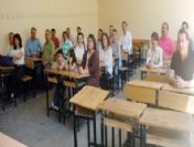 25 Yıl Sonra Aynı Sıralarda Buluştular