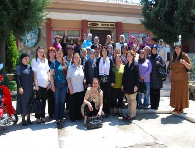 Ak Partili Kadınlar Kula'da Buluştu