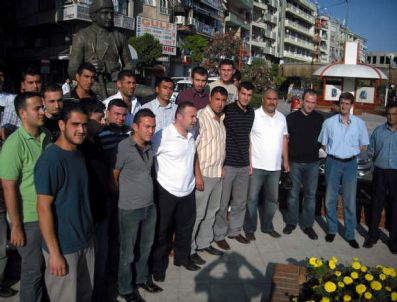 Aydınlı Ülkücüler İstanbul'un Fethini Kutladı