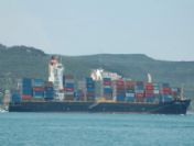 Çapası Kopan Singapur Gemisine Refakatli Geçiş