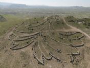 Kainata Taşlarla Fısıldayan Adamın Uzaydan Görülen Heykelleri Törenle Açıldı