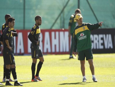 ROBİNHO - South Afrıca Fıfa 2010 World Cup